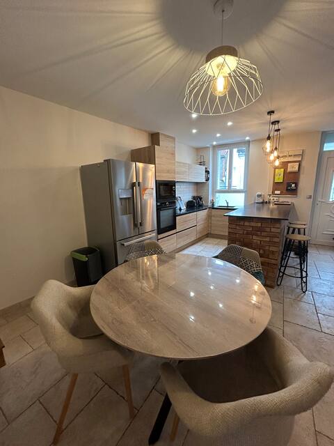 Townhouse, Gien city center