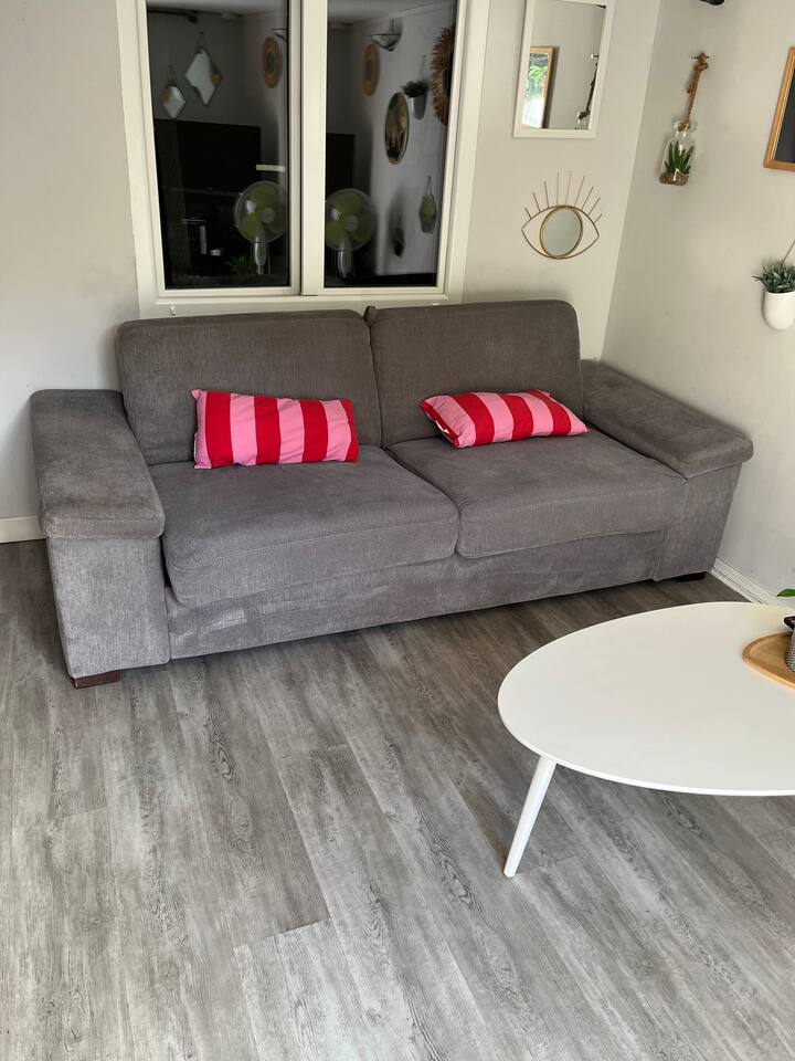 Studio Sous-sol 2 Ch, Parking - Thoiry