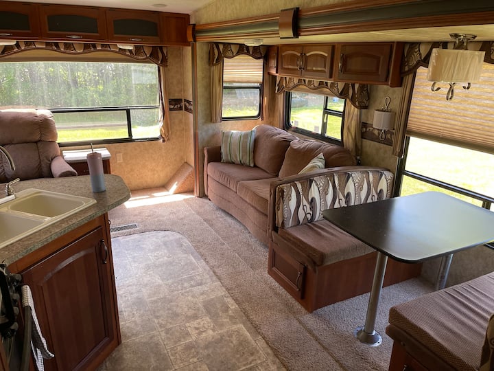 Rv Rental Out Of Cape Vincent - Clayton, NY