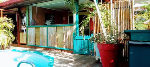 Shanti Fare - Entire place with private pool