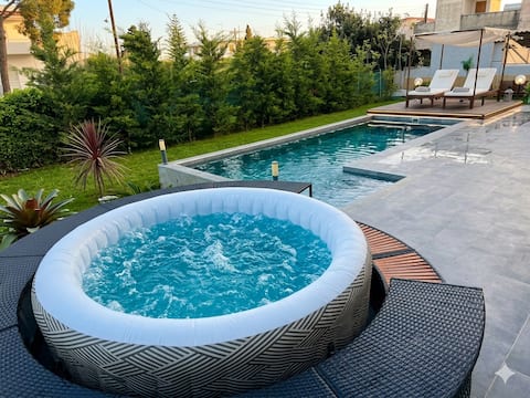 Villa Baggi (Villa With Pool By The Sea)
