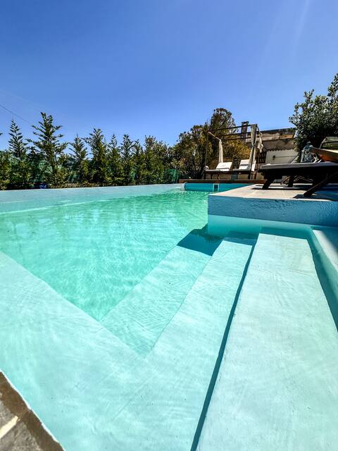 Villa Baggi (Villa With Pool By The Sea)