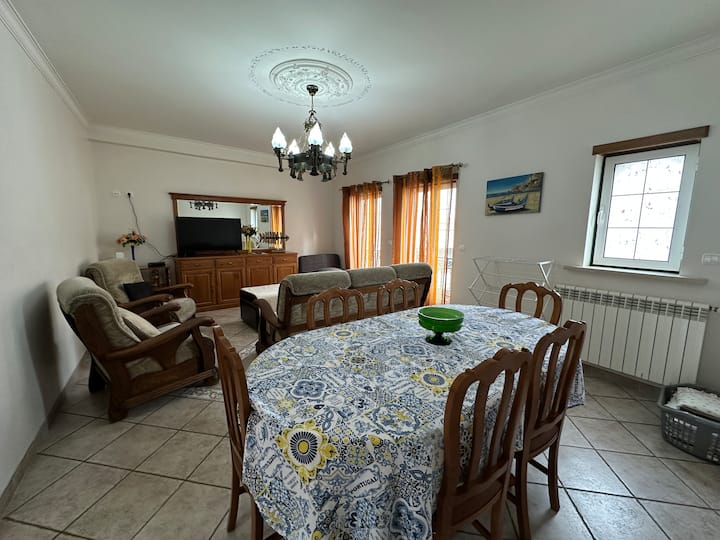 Rocha Linda Mer à 40 M 1er Appart  80 M2-wifi 250 - Nazaré