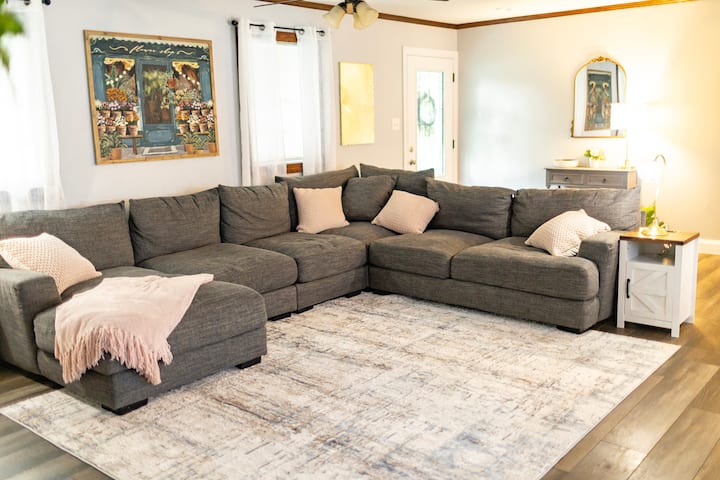 Southern Charm - Pooler, GA