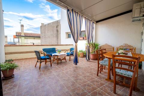 Apartment with terrace near the sea, Loceri