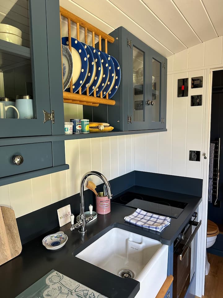 Teasel Shepherd Hut - Somerset - Crewkerne