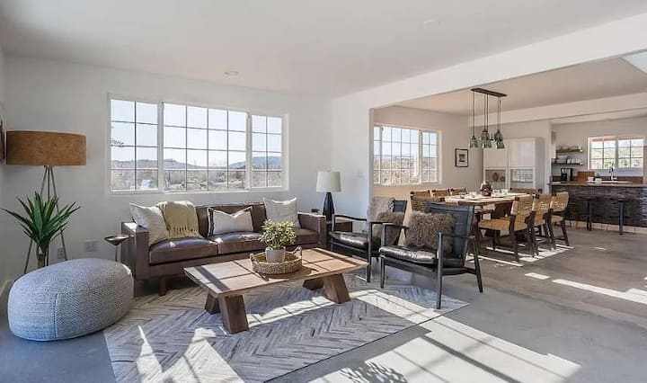 غرفة المعيشة