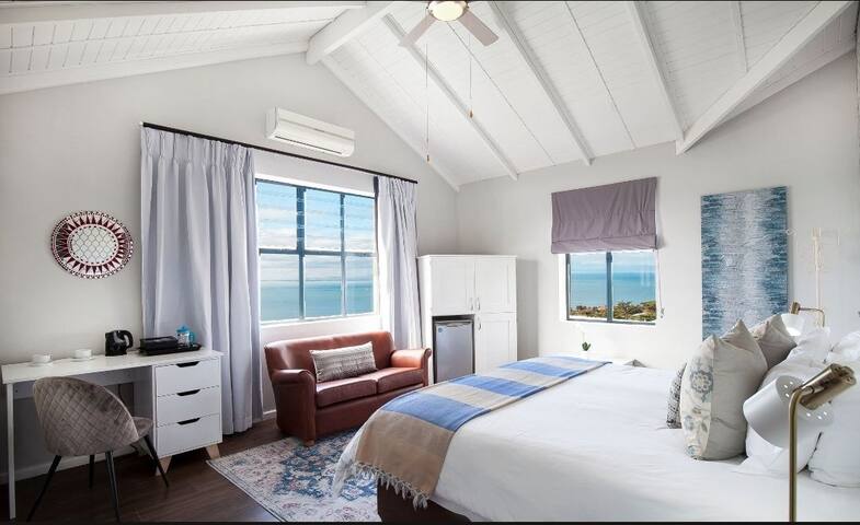 Mariner Guesthouse & Villa gallery image 5