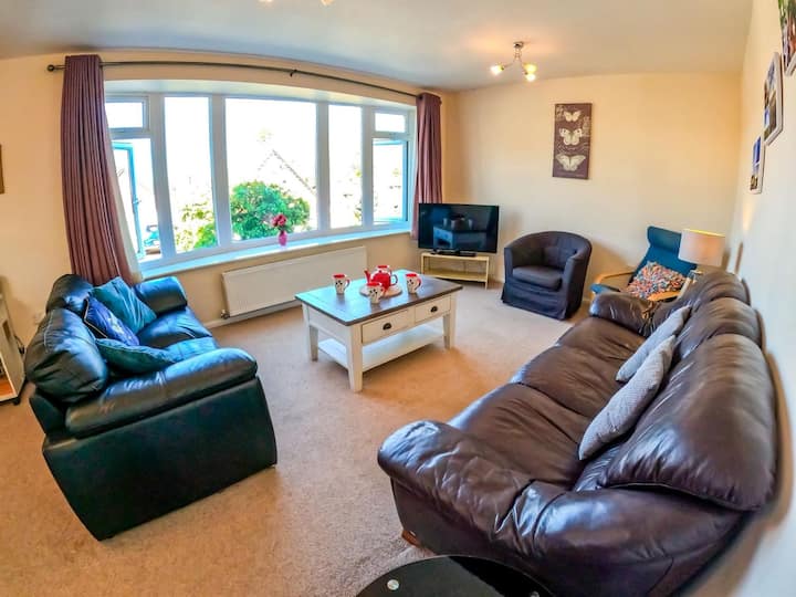 Close To Bewdley, Garden, Parking - Sleeps 6 - Shropshire