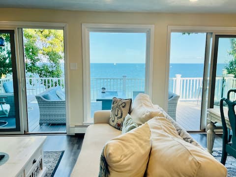 Panoramic ocean views 100 ft above Cape Cod Bay