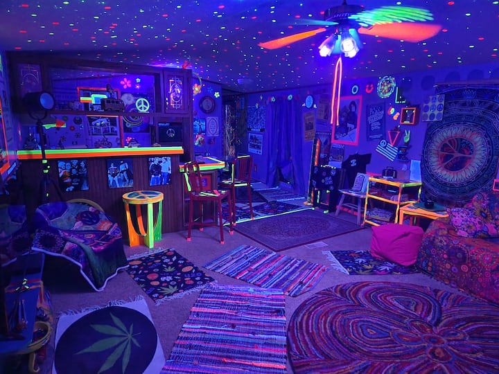 H1 Stay Somewhere You'll Remember - Hippie Hiltinn - Ruidoso, NM