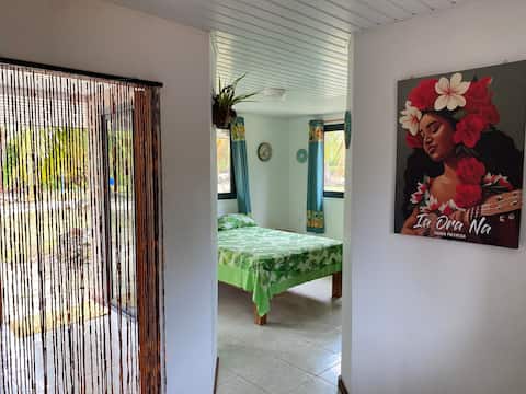 KoriKori House Fakarava (FARE BNB2)