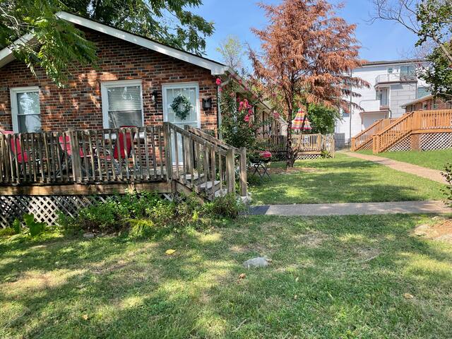 Convenient location & free parking gallery image 2