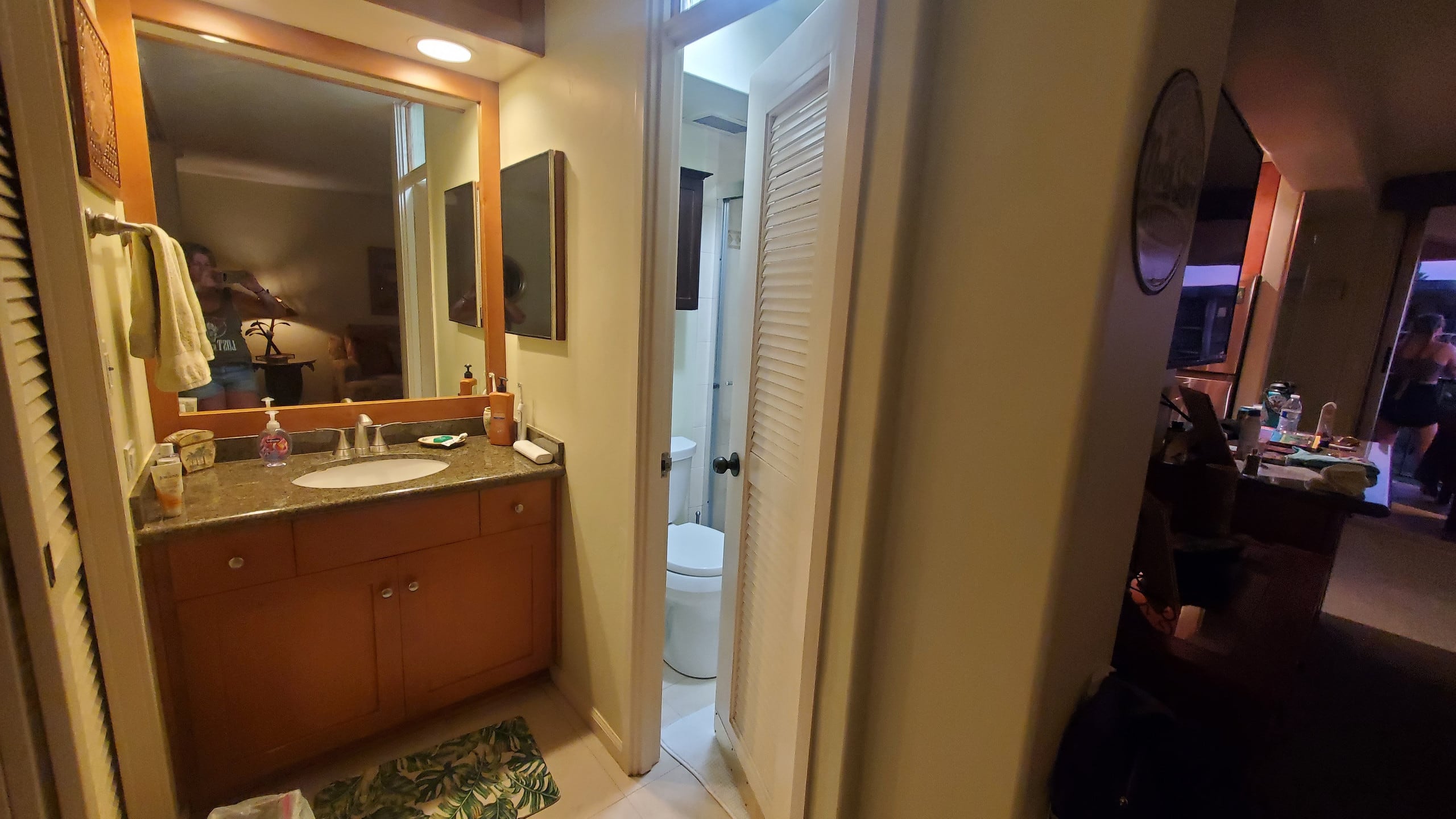 Condo in Lahaina · ★4.96 · 1 bedroom · 2 beds · 1 private bath - Image 14