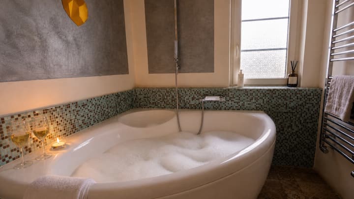 Ajoiespa - The Lovers Suite & Spa - Porrentruy