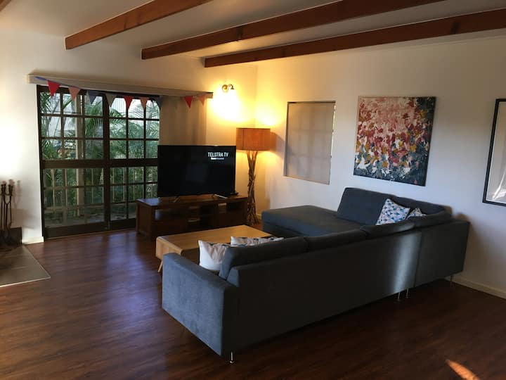 Chalet Style Cottage With Private Pool. - Malanda