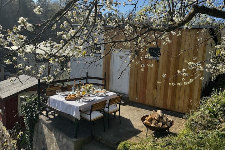 Zweigeschossiges Ferienhaus Mit Spül- Und Waschm. - Dresden