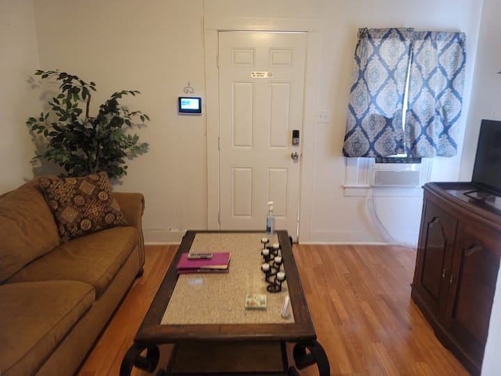 Comfortable Stay Downtown Area - Colorado Springs