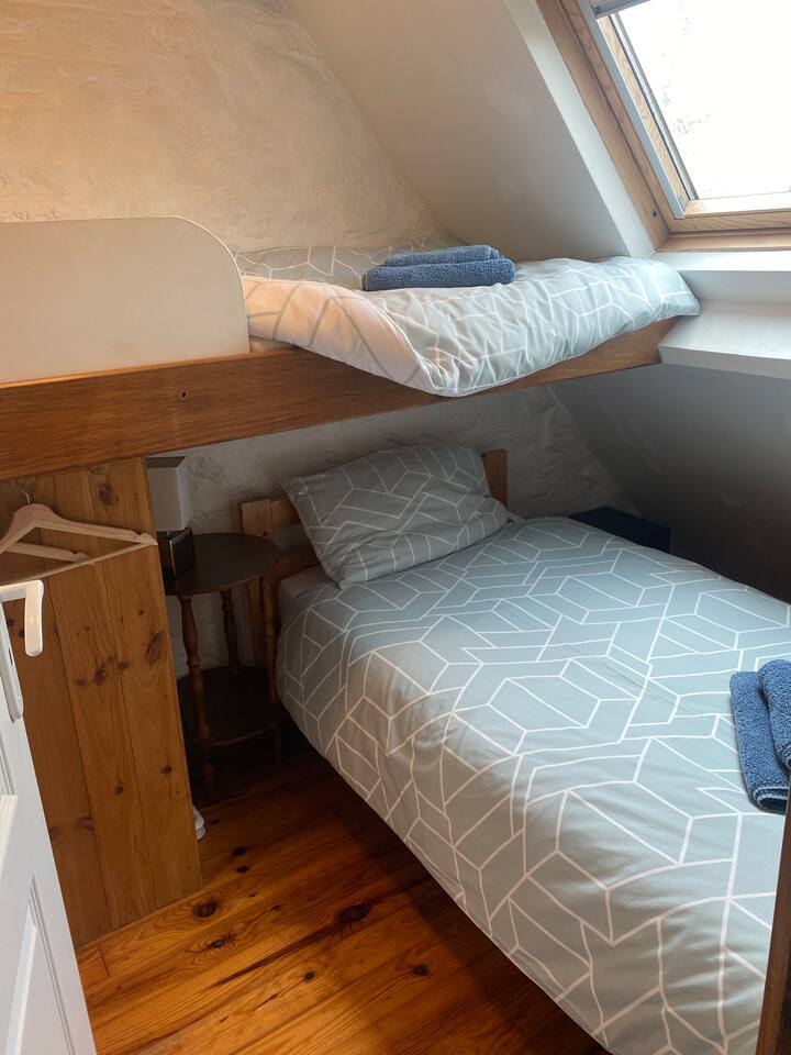 غرفة النوم 2