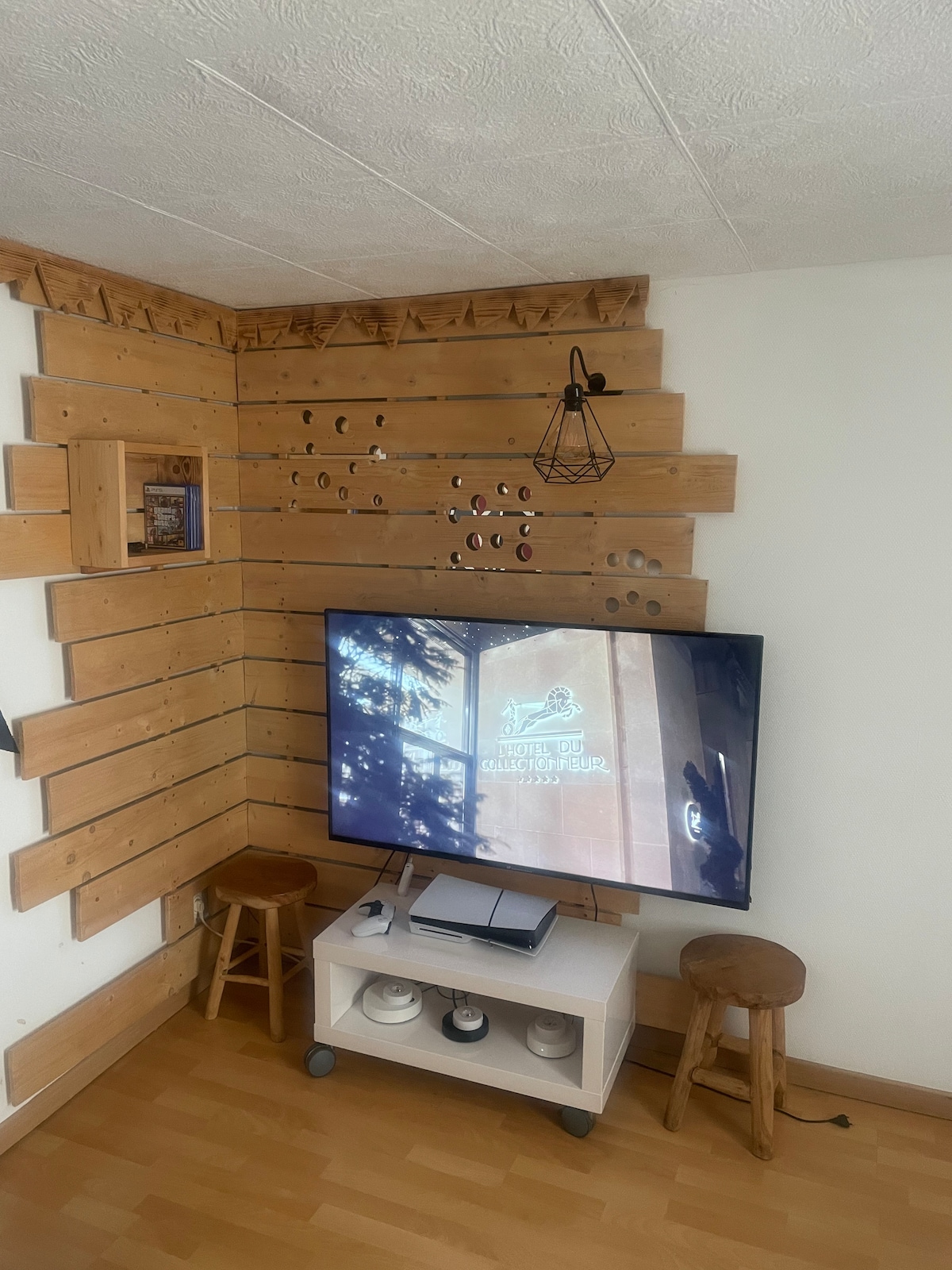 მისაღები ოთახი