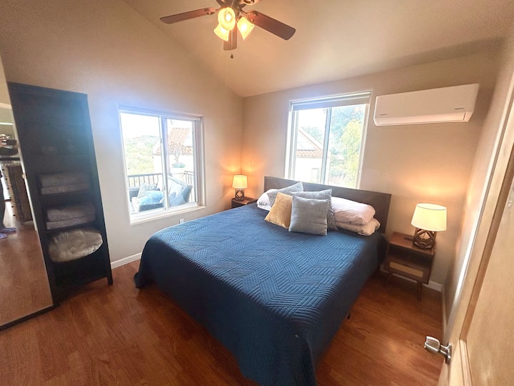 Საწოლი დიდი ზომის. 