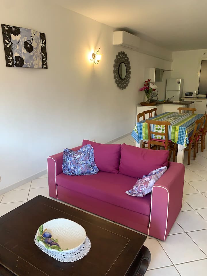 Appartement 2 En Pierre, Climatisé Et Au Calme - Porto