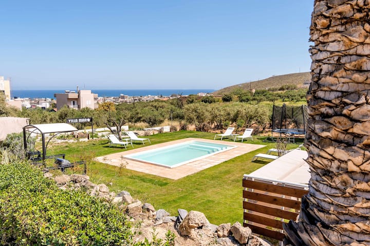 Seaside Charm Near Heraklion,villa Maro Ii Getaway - Crete
