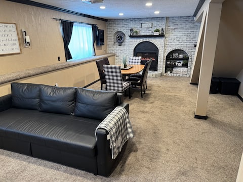 Suite with Private Entrance Garage and Theater