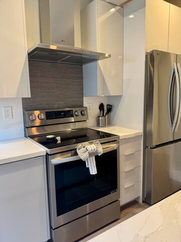 2 BR/2 BA Downtown Palo Alto near Stanford gallery image 5