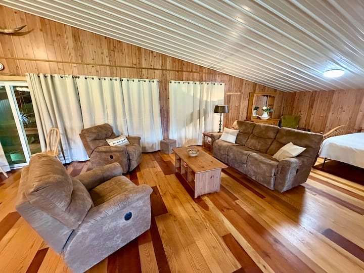 Living room 1