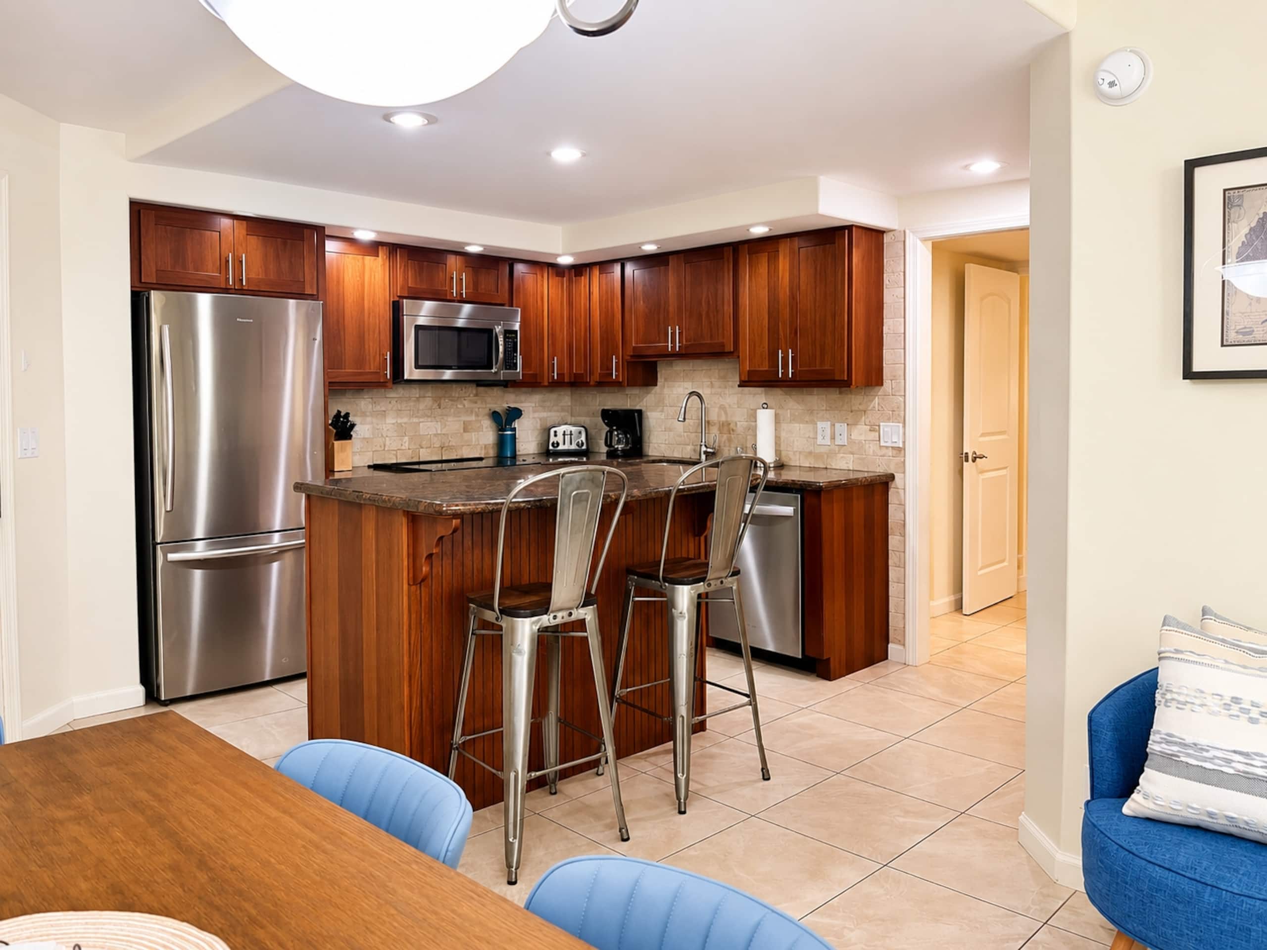 Condo in Kihei · ★4.72 · 3 bedrooms · 5 beds · 3 baths - Image 5