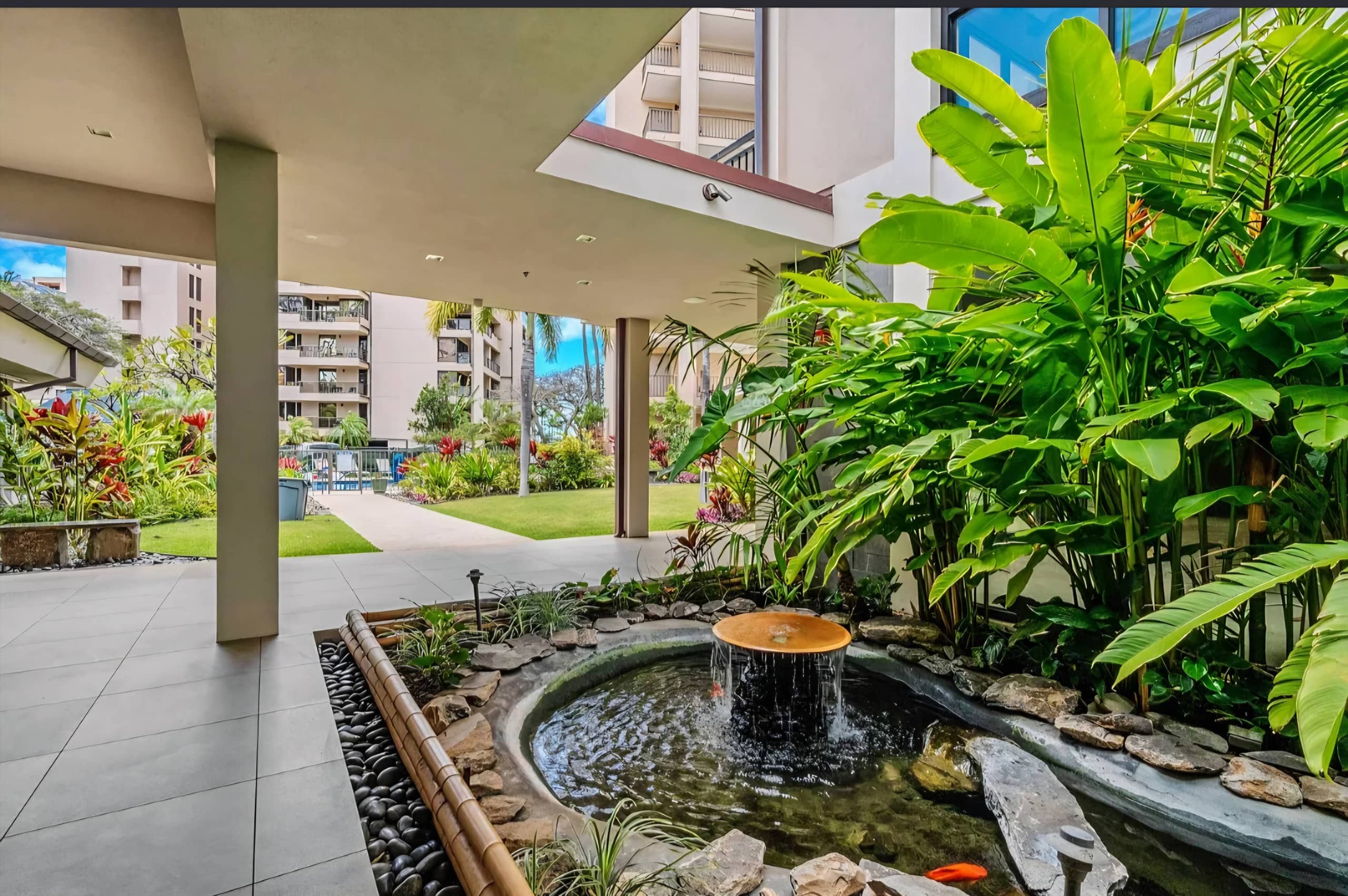 Condo in Lahaina · ★4.95 · 1 bedroom · 2 beds · 1 bath - Image 35