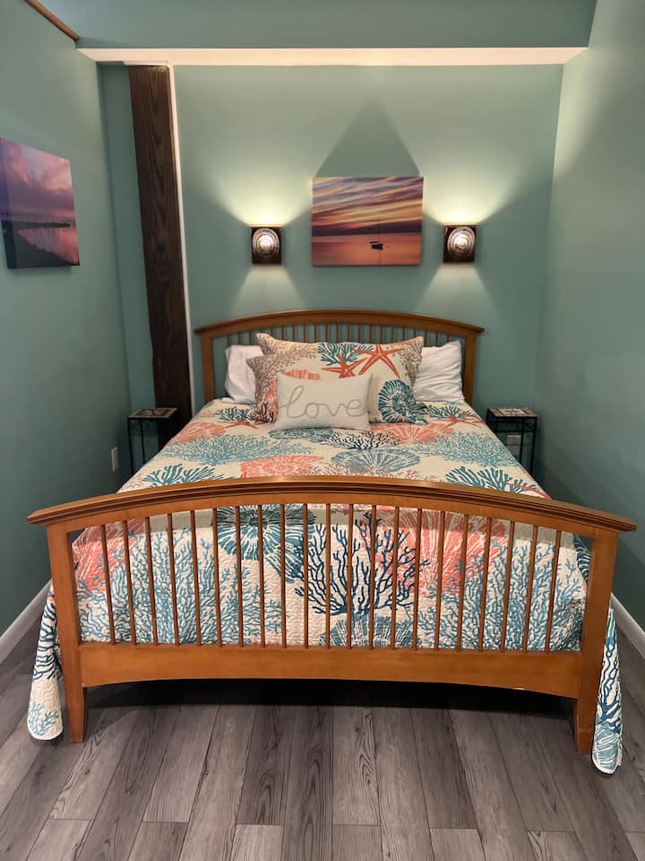Emerald Mermaid  Studio Apt Private Beach Access - Emerald Isle, NC