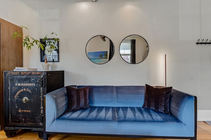 Luxe Loft 4 On Main St- Views! Steam Shower! W/d - نيويورك