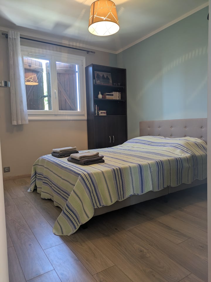 საძინებელი 2