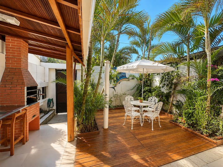 Casa Incrível C/ 3 Suítes, Jardim E Perto Da Praia - Guarujá