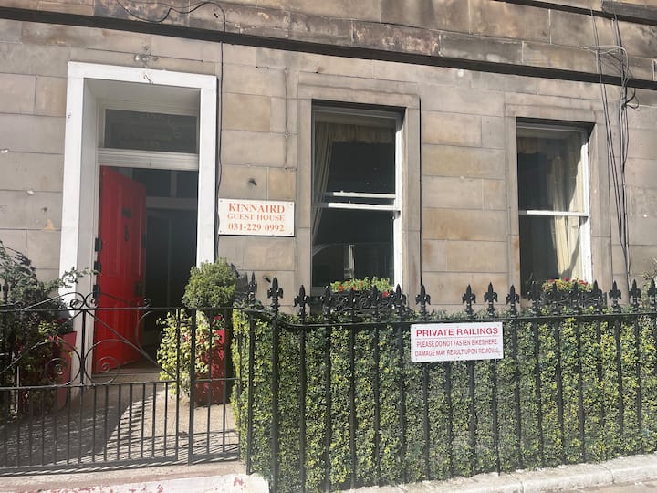 Room 4, Single Bed, Kinnaird Hotel - Edinburgh