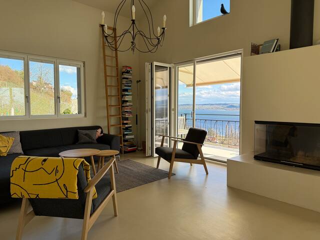 Traumhaftes Ferienhaus mit See- und Alpenblick gallery image 5