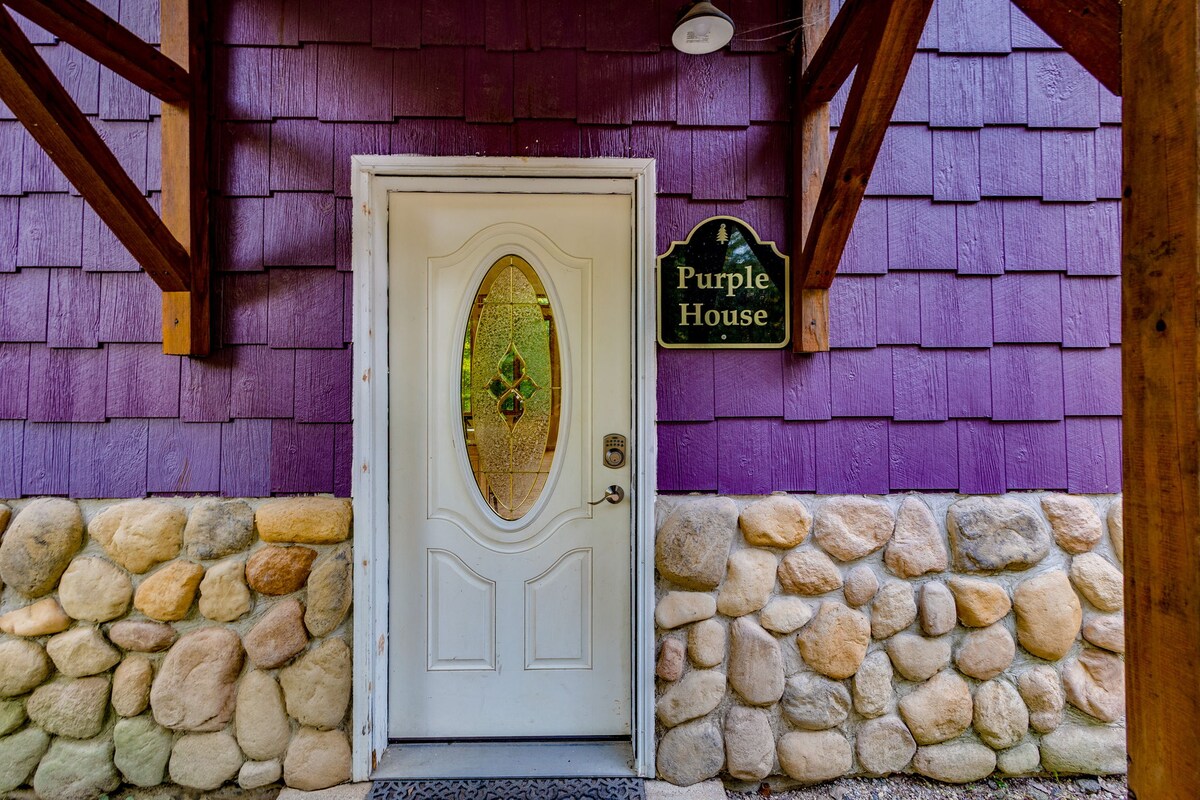 150 Acres of Nature w/ River, Purple House - Houses for Rent in