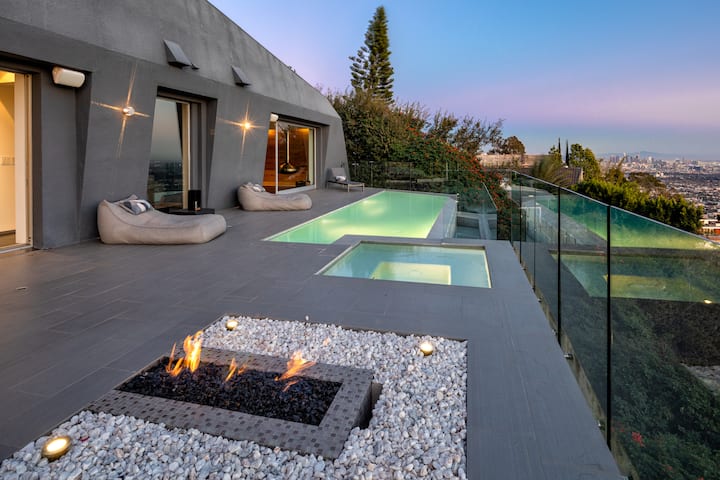 Hollywood Hills Zen Villa | Infinity Pool, Views - Houses for Rent