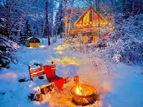 On the Lake: Private Spa, Sauna, Cinema, Trails