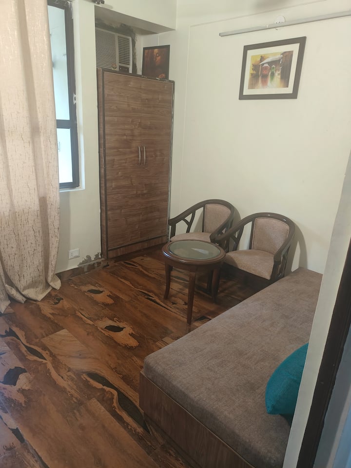 Tranquil 1bhk Flat#near Metro #Green#wfh#breakfast - Delhi
