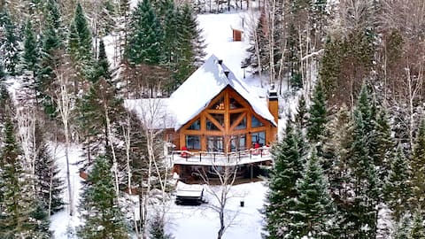 Luxurious Chalet le Boréal 201 - Spa / Billiards / Lake