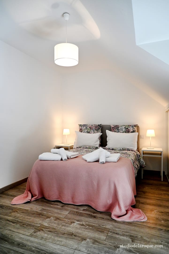 第三间卧室配有140x 200张床。