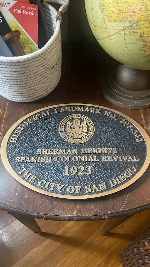 Top performing Airbnb: Charming 1923 Historical 2BR/1BA Great Location! in Southeastern San Diego