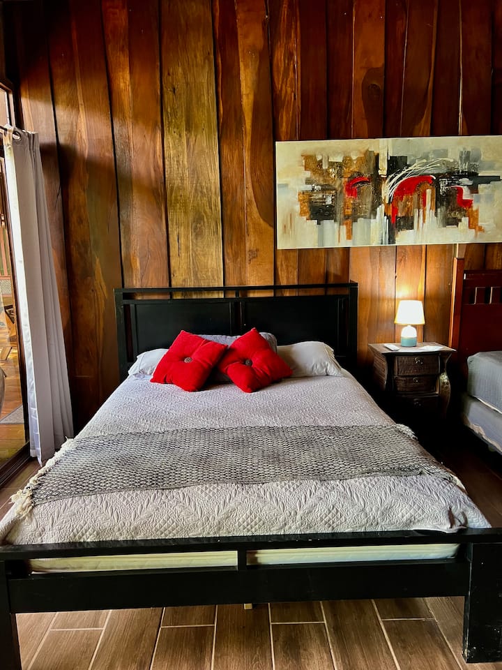 غرفة النوم 2