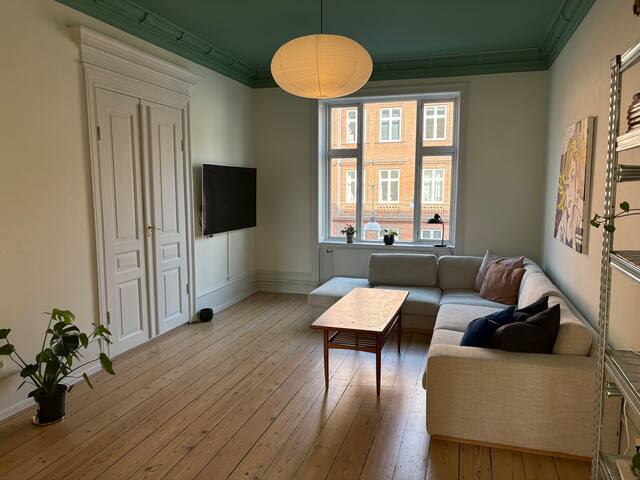 150 kvadratmeter på bedste beliggenhed gallery image 2