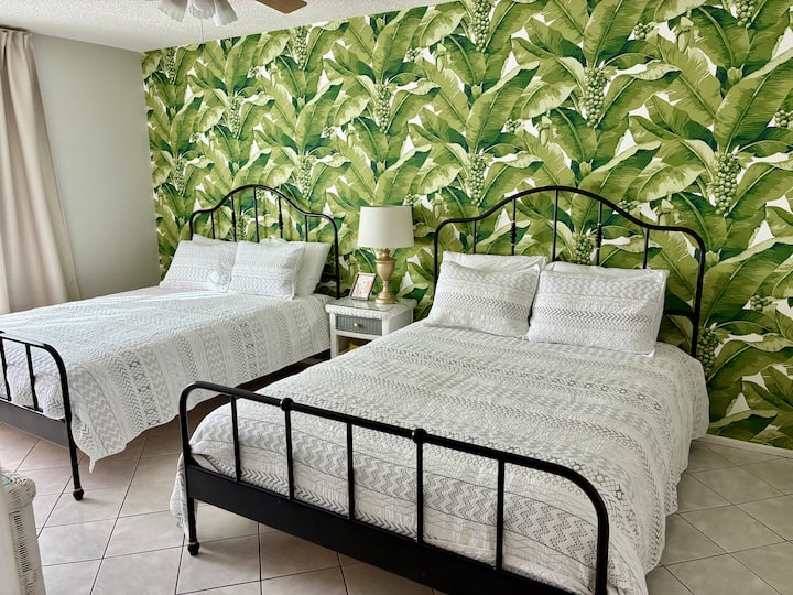 Fun&sun3 Pompano Beach Condo 2 Queen + Sofa Bed! - Pompano Beach, FL