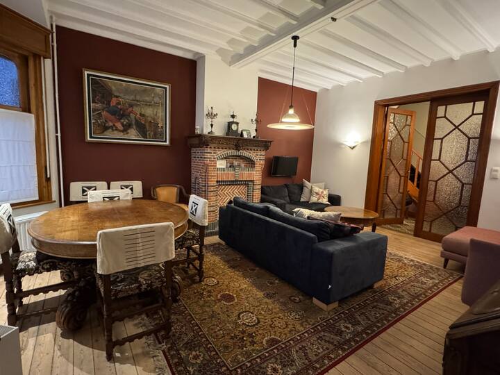 Villa De Caractère à 500 Mètres De La Plage (11p) - De Panne