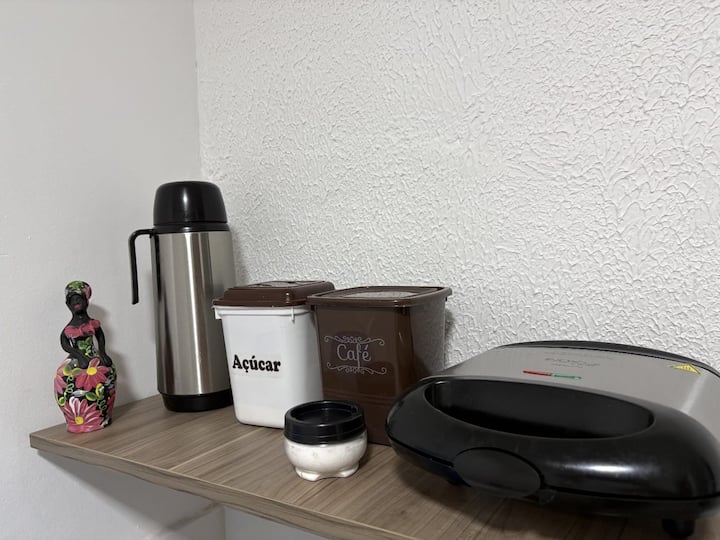 Ideal Para Viagens De Trabalho Em  Linhares! - Linhares
